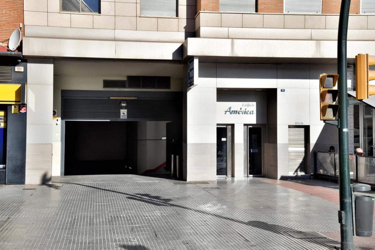 Wonderstays Apartamentos La Estacion 马拉加 外观 照片